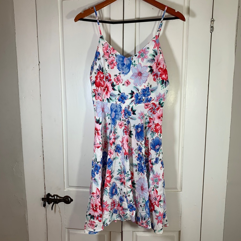 GAP Women's Slip Dress Floral Print Smocked Camisole White Blue‎ Pink Size S